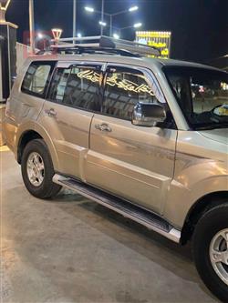 ميتسوبيشي باجيرو